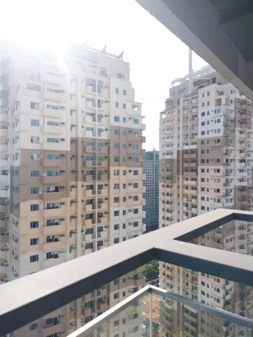 Cubao Manhattanheights U31N Tb, Studio Unit Manila Eksteriør bilde