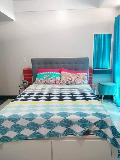 Cubao Manhattanheights U31N Tb, Studio Unit Manila Eksteriør bilde